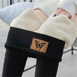 5XL Winter Women Leggings Hight Waist Velvet Warm Pants Solid Color Comfortable Keep Stretchy 211130