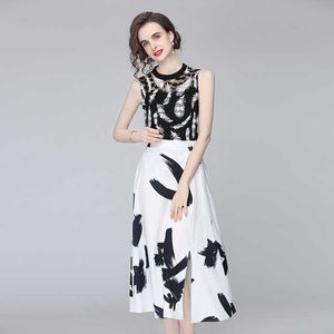 Summer Women Sleeveless Feather Mesh Top + Ink Painting Print Split Skirt Two-piece Suit Ladies 2 Piece Set 210529