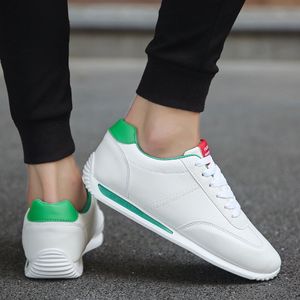 Fashion Mens Bianco Green Color Indietro Casual Scarpa Scarpe da ginnastica Uomini Donne più recenti Gear Sconto Vendita diretta della fabbrica # 618