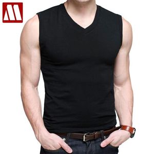 Mens bomull T-shirts V-hals Kortärmad Sommar Mode Man Muskel Tank Skjortor Topp Tees European Style Slim Fit 210726