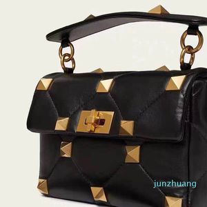 Designer- Women Bags Crossbody Bag Handbags Plain Lock Chains fashion Rivet flap Bags Soft Black Red Nude Green colors small