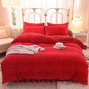 Bedding Sets Flannel Set Red Color Rose Plush Bed Skirt Soft Warm Coral Fleece For Queen King Size Bedclothes