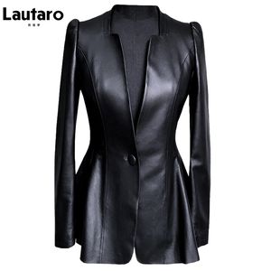 Lautaro Autunno Nero Slim Soft Pu Giacca di Pelle Donna Profondo Scollo a V Manica Lunga a Sbuffo Elegante Lusso Gonna Blazer Moda 211130