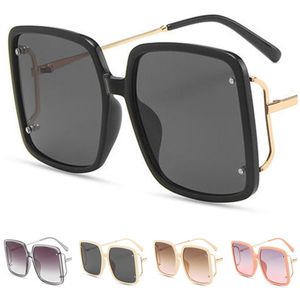 Fashio Rivet Occhiali da sole Oversize Frame Occhiali da sole Unisex Suqare Occhiali da vista Occhiali anti-UV Personality Temples Occhiali Ornamentali A++