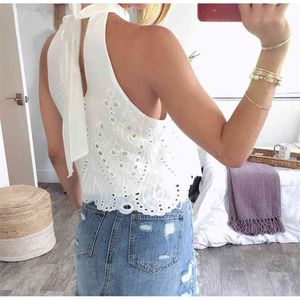 Weiße Stickerei Frauen Tops und Bluse Sommer Off Schulter Crop Weibliche Spitze up aushöhlen Strand Boho Hemd 210427