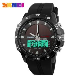 SKMEI Solar Power Sport Watch mężczyźni podwójny wyświetlacz zegarek cyfrowy 50M wodoodporny chronograf męskie zegary relogio masculino 1064 X0524