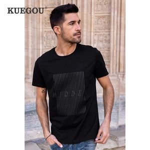 kuegou 100％コットンメンズTシャツ半袖ファッションレターストライププリントTシャツ夏の高品質トッププラスサイズZT-3358 210524