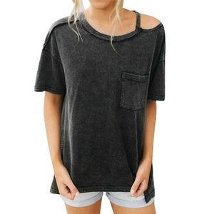 Sexy Off Shoulder Women T-shirt Summer Fashion Solid Hollow Out Pocket Decor Casual Tshirt Short Sleeve Loose Ladies Street Tops 210526