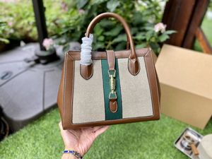 حقيبة اليد الشهيرة لسلسلة عام 1961 حقيبة واحدة الكتف Bag Crossbody تأتي مع حزام الكتف الممتد PVC الفاخرة وتصميم الدنيم اليومي الاستخدام الأكياس التسوق