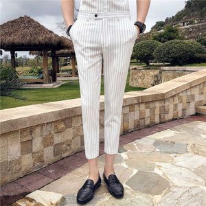 Pantaloni eleganti da uomo primavera estate Pantaloni da completo a righe sottili casual Pantaloni da lavoro formali alla caviglia Abiti da uomo 29-35 210527