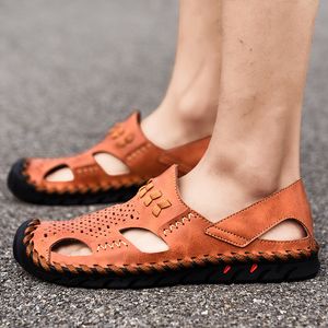 Top Quality Fashion Summer Women Mens Sandals Black Brown Leather Sandy Beach Sandal Men Shoes Size Eur 38-44 Code: 92-1766