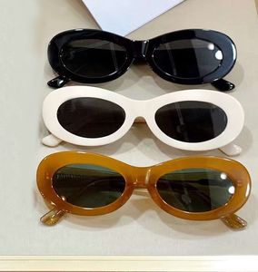 Kadınlar için küçük Beyaz Gri Oval Güneş Gözlüğü Sonnenbrille gafa de sol Moda Güneş gözlükleri UV400 Koruma Gözlük Kılıflı