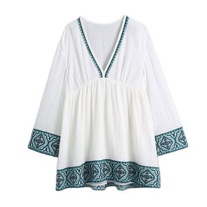 Retro V-neck loose women short dress Embroidery Patchwork fashion lady Streetwear casual female mini 210430