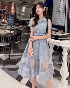 Vintage Single-breastedr Kortärmad Sommar Grid Mesh Patchwork Midi Lång Klänning Kvinnor Hög midja Hollow Ut Elegant Runway Dres 210514