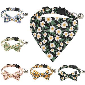 Cat Collars & Leads Floral Kitten Bow Tie Flower Pattern Collar With Bell Adjustable Safe Breakaway Clasp Puppy Necklace Summer Pet Accessor