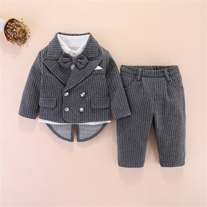 De boa qualidade 4 pcs conjuntos para meninos cavalheiros estilo casacos + camisas + bowtie + calças bebê roupas de vestuário conjunto crianças roupas 314 z2