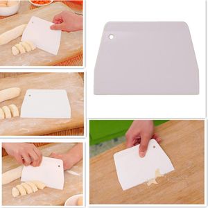 1/2 PC Useful Dough Scrapers DIY Cream Smooth Cake Spatula Baking Scraper Kitchen Accessories Scrapers For Pizza Dough Pastry