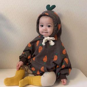 Jesień i zima Body Baby Plush Zagęszczone Kapturem Chłopcy Łatwy Wypoczynek Urodzony Odzież 210429