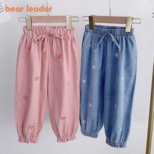 Bärenführer Mädchen Sommer Casual Hosen Mode koreanischen Stil Kinder Baby Blume Capris Anti-Moskito-Hosen für 2-7 Jahre 210708