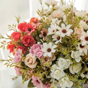 装飾花の花輪15頭/ブーケ小さな芽バラ自爆造花シルクローズDiyの結婚式のホームクリスマスの装飾ギフト
