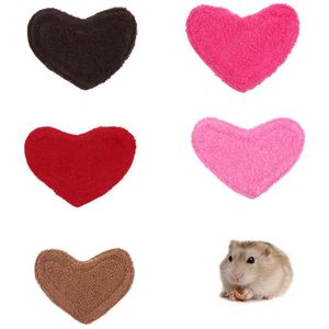 Küçük Hayvan Malzemeleri Hamster Uyku Pedi Kalp Şeklinde Kalınlaşmış Yatak Kış Çift Taraflı Mevcut Kuzu Yün Sıcak Evcil Hayvan