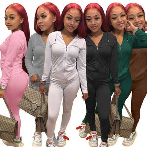 Autumn Two Piece Set Women Long Sleeve Hooded Zipper Pockets Workout Jacket and Fitness Legging Active Wear Stretchy Slim Outfit 210930