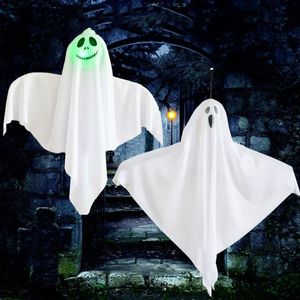 Decorazione della manica a vento del fantasma di Halloween, festa in maschera, oggetti di scena minacciosi, ciondolo bianco spaventoso con piccoli fantasmi appesi, layout della scena delle decorazioni del giardino