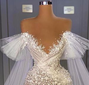 2021 Plus Size Arabic Aso Ebi Luxurious Lace Mermaid Wedding Gowns Sheer Neck See Through Vintage Bridal Dresses ZJ787294A