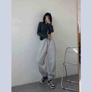 Mulheres Streetwear Cinza Sweatpants Mulheres Baggy Jogging Calças De Esportes Tracksuit Calças Pretas Mulheres Oversize Joker Calças Y211115