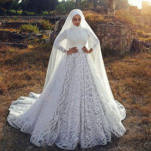 Linia Muzułmańska Suknie Ślubne Koronki Długie Rękaw Retro Suknie Ślubne z Veil Sweep Pociąg Vestido De Novia