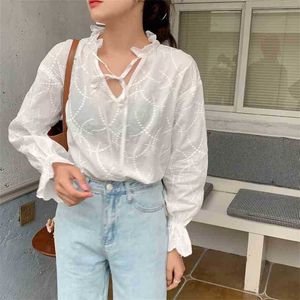 White Hook Flowers Lace-Up Lantern Sleeves V-Neck Fairy Basic Streetwear Cute Girls High Quality Sweet Blouses 210525