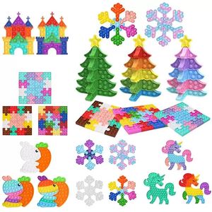 Fidget Zabawki Jigsaw Gryzonowe Kontrola Pioneer DIY Snowflake Cube Szycie Choinki Dzieci Desktop Puzzle Decompression Prezenty Palec Bubble Toy