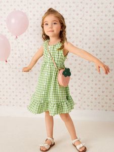 Toddler meninas guingão botão através do vestido de bainha de plissado ela