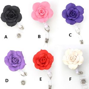 PINS, BROOCHES 100PCS Partihandel Fancy Rose Flower Rosa Retractable / Nursing Badge Reel ID-hållare för gåva