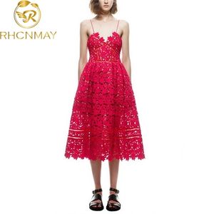 Sommar Runway Dresses Kvinnors Sexiga Spaghetti Strap Lace Mid-Calf Crochet V Neck Backless Vestidos 210506