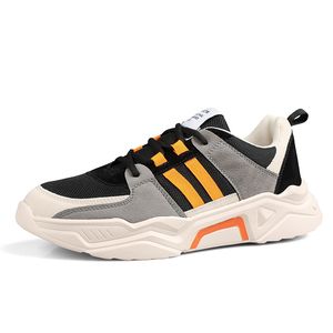 Toppkvalitet 2021 Ankomst Mens Kvinnor Sport Running Skor Grön Brun Orange Utomhus Mode Dad Skop Trainers Sneakers Storlek 39-44 Wy09-9030