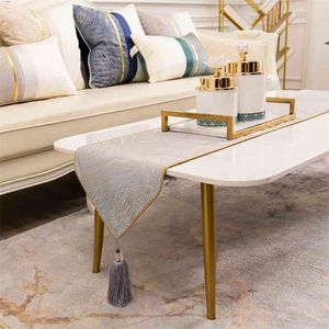 Avigers Modern Luxury Striped Table Runners High Precision Jacquard Runner För Hem, Konst Inredning Bröllop Beige Blå Grön 210628