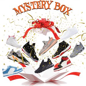 Mystery Box Herr Basket Sko Löpar Sneakers Plattform Trainers Sportskor 1s 4s 11s 12s Tn Plus Snow Boots Triple S Novelty Julklappar