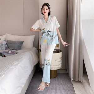 Sexy Flower Birds Printed Satin Sleepwear Rayon Kobiety Piżamy Krótki Rękaw Spodnie Strona główna Garnitur Dwa kawałek Zestaw Nightwear Q0706