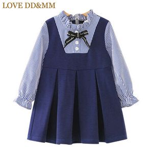 AMORE DDMM Ragazze Abiti Autunno Abbigliamento per bambini Ragazza Temperamento Vestito a due pezzi finto a maniche lunghe a righe fresche 210715