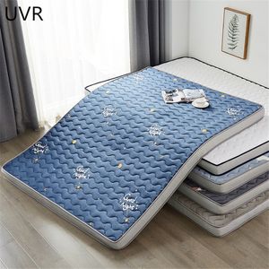 UVR Thicken Latex Breathable Padded Foldable Floor Tatami High Quality Soft Bed Mat Home Hotel Mattress