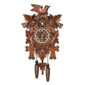 Relógio de parede de madeira Cuco Antique Pêndulo Pendurado Handcraft Alarme de Balanço Assista Decoração do Quarto H1230