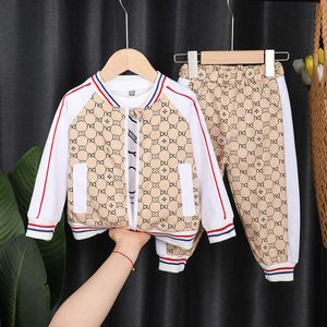 Boy 'Spring and Outono Estilo Estrangeiro Bebê Bebê Roupas Bonitas Moda Versão Coreana das Crianças Net Infravermelho Conjunto de duas peças