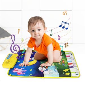 37,5 x 62 cm New Kid Baby Touch Play Game Teppichmatte mit 8 Tasten 7 Tiergeräusche Musikspielzeug Singende Musik Mond und Tiere 210320