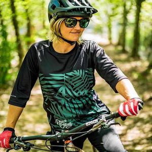 2021 Motocross Jersey Downhill Jersey MXサイクリングマウンテンバイクDH Maillot Ciclismo Ciclismo Hombre EnduroクイックドライトレディースジャージH1020