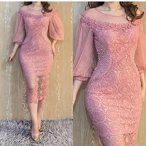 Pink Lace Mermaid Evening Dresses With 3/4 Long Sleeves 2021 Scoop Neck Beaded Custom Made Formal Ocn Wear Plus Size Vestidos Tail Party Tea Length