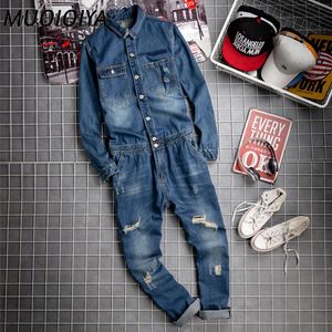 Mäns Jeans Men Fashion Ripped Jumpsuit Casual Denim Långärmad Jumpsuits Overaller Suspender Byxor Man Hiphop Streetwear Kläder