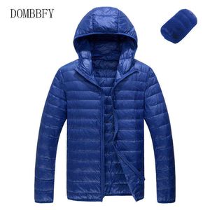 Winter Fashion Solid Duck Down Jacket Uomo Packable Streetwear Uomo Ultra Light Feather Cappotti con cappuccio Warm Mens Parka Abbigliamento Y1103