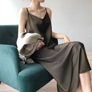 Women's Fashion High Quality Summer Dress Sexy Spaghetti Strap Satin Long Woman V-neck Elegant Bodycon Party es 210607