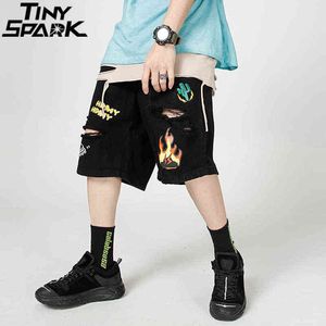 Mężczyźni 2021 Hip Hop Cargo Spodenki Streetwear Fire Flame Graffiti Harajuku Jogger Spodenki Bawełniane lato Track Krótkie kieszenie luźne H1210